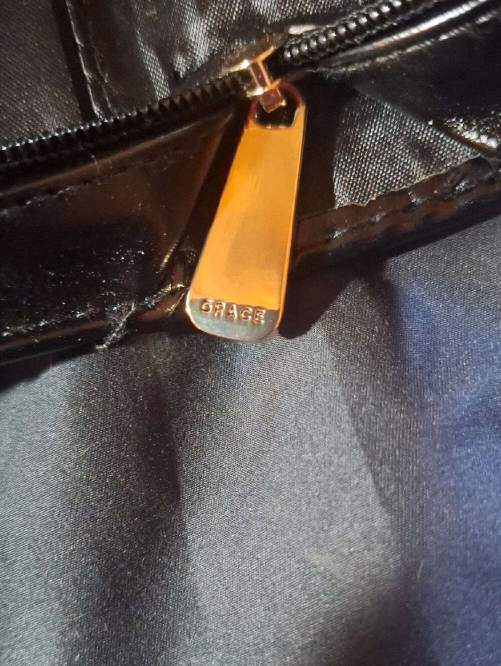 Black Women's Croc-Embossed Leather Bible Case